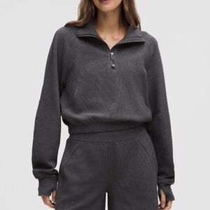 Lululemon Scuba cropped funnel neck half zip waffle